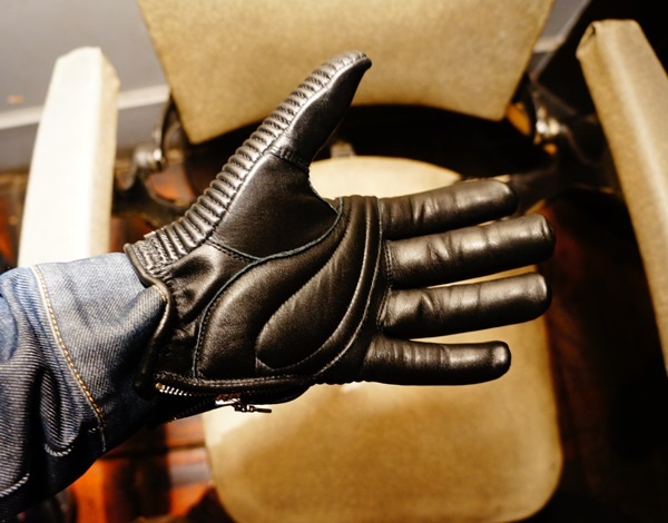 roars original // Leather Gloves