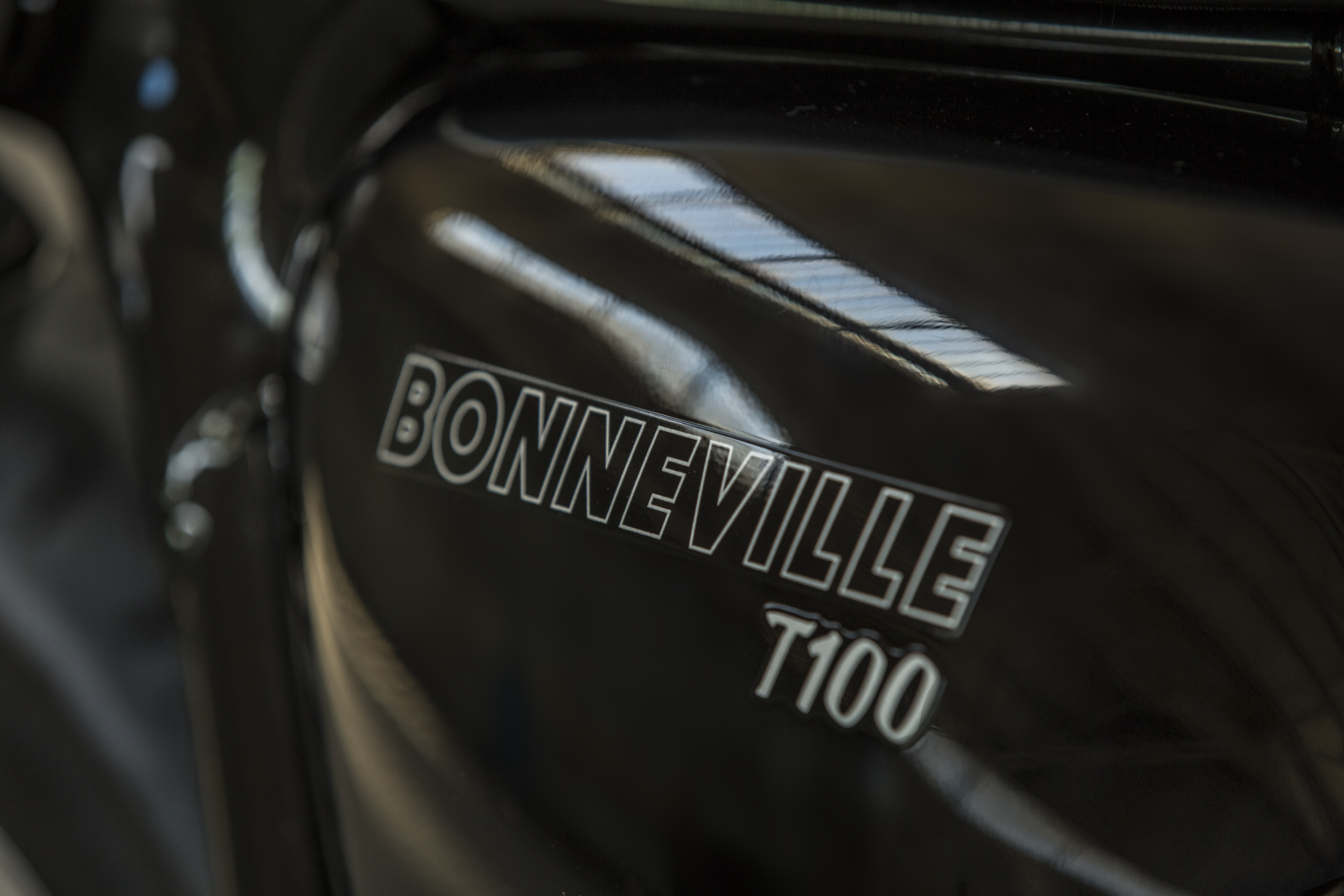 Triumph new Bonneville T100 2016 4h10.com