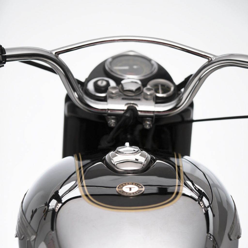 Royal Enfield-Bullet 350-Bullet-350-Moltar-Thrive Motorcycle-Thrive-Motorcycle-HIMALAYAN-motorcycle-kustom-custom-scrambler-off road-