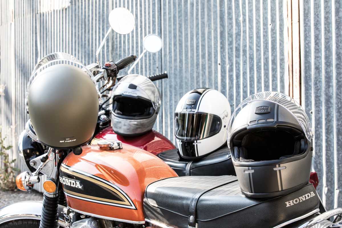 La nouvelle collection 2018 de Astone Helmets