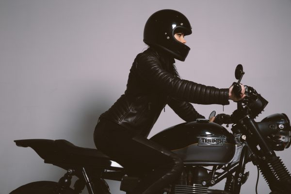 pantalon cuir femme protection kevlar moto cafe racer vintage