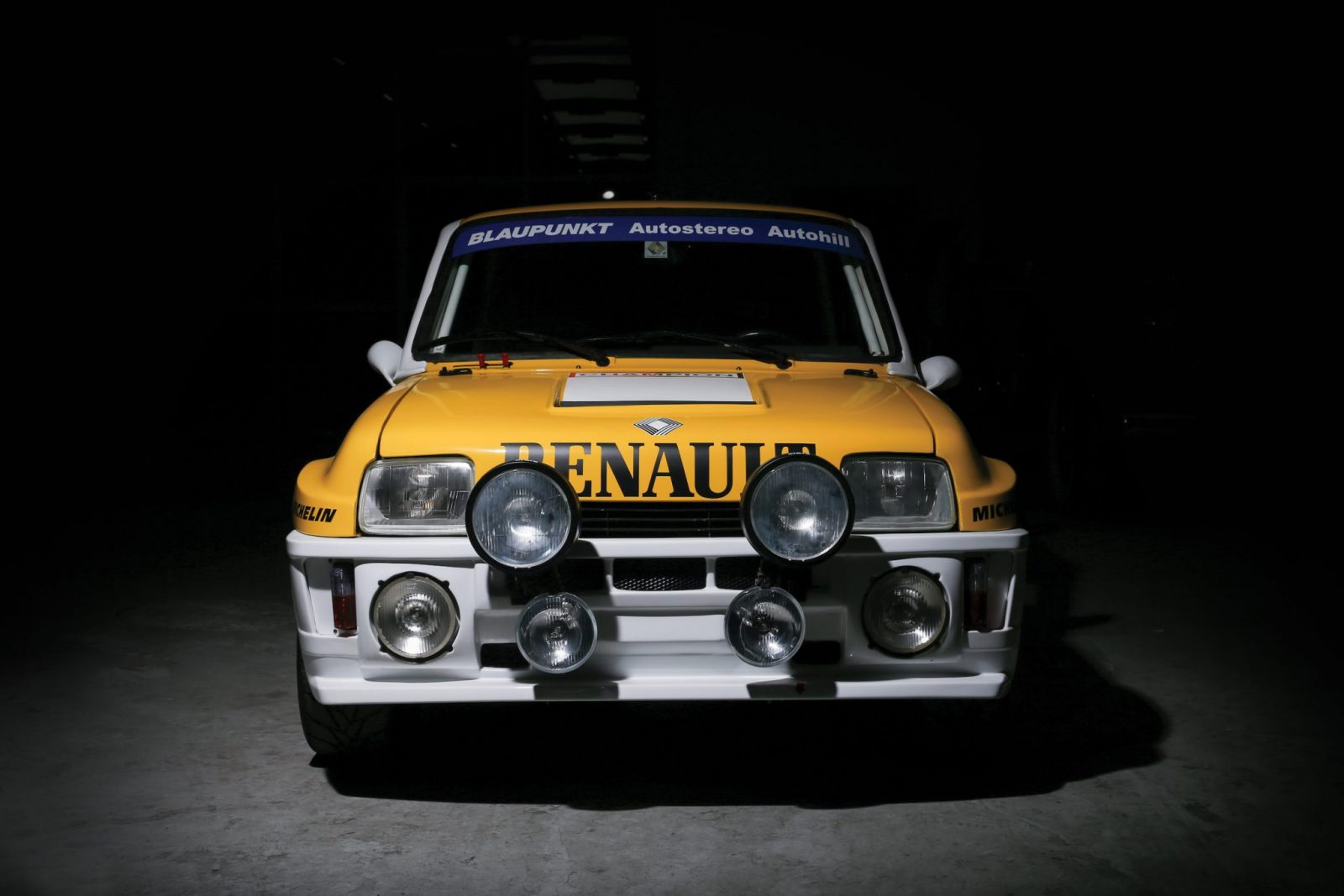 La Renault 5 Turbo, la petite voiture qui a marqué une génération