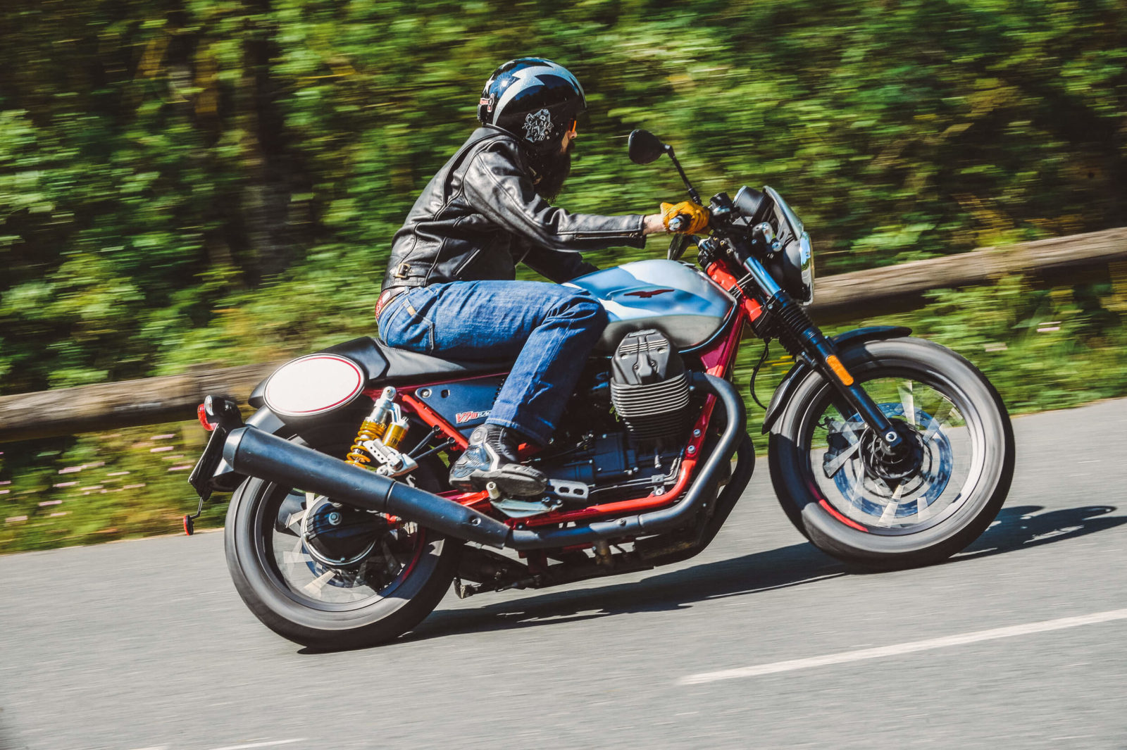 Moto Guzzi V7 III 3 test avis comparatif prix