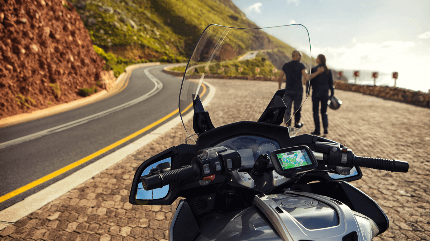 TomTom rider 550 GPS moto test avis essai route parcours roadtrip