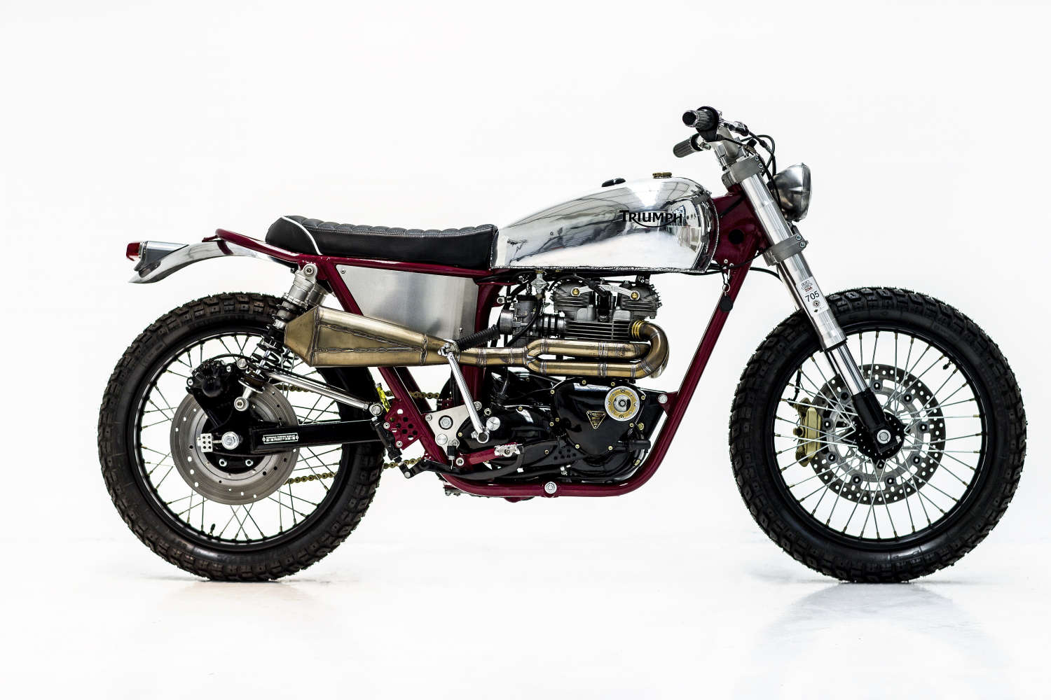 t140 cafe racer Herenciacustomgarage
