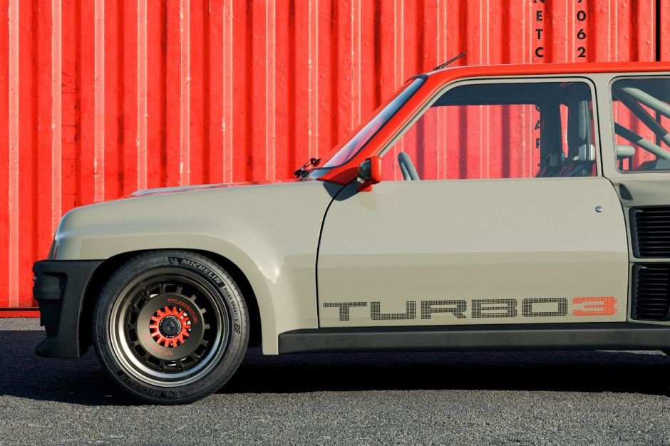 Socal Frenchies R5 Turbo 3
