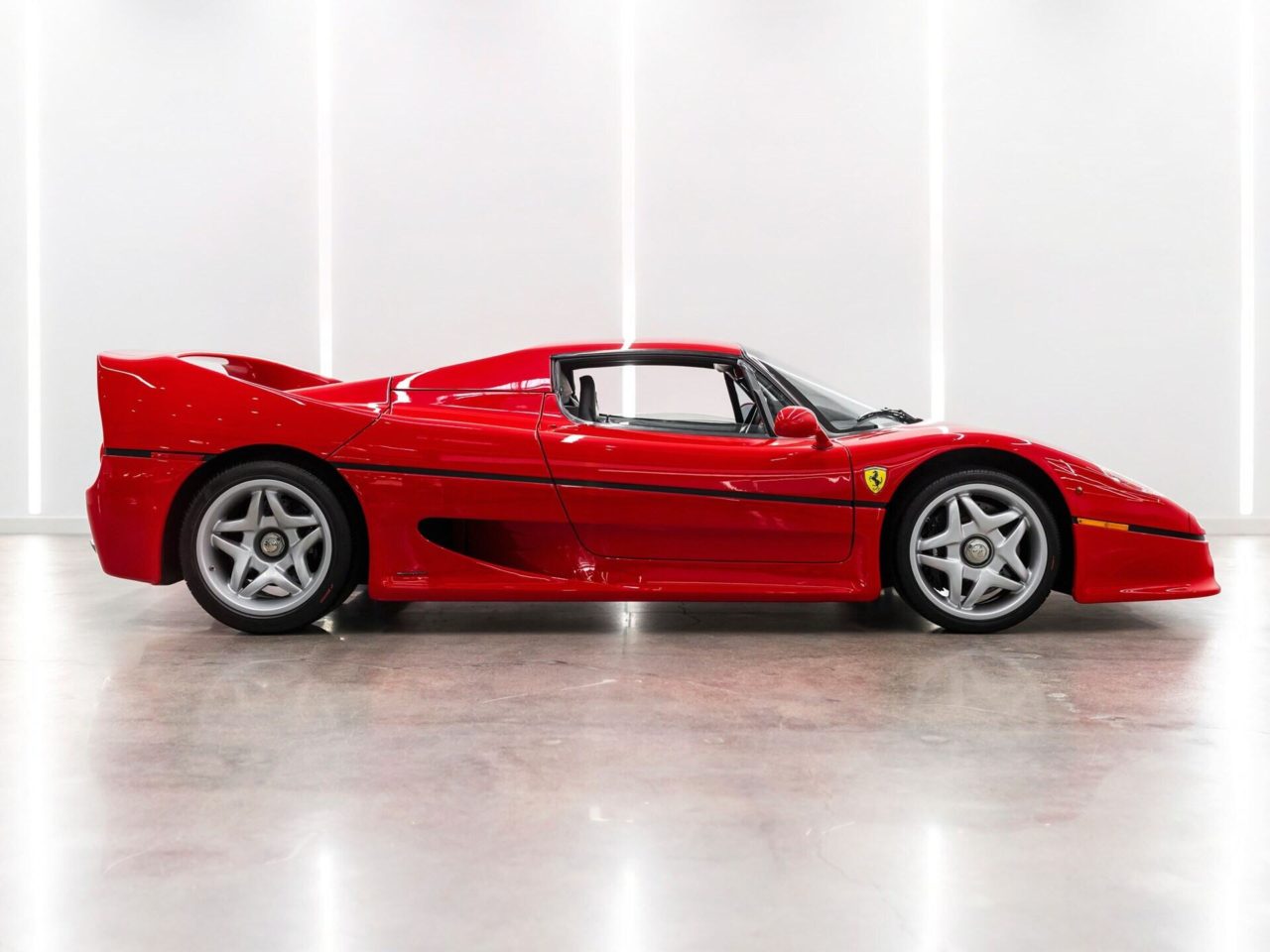 Ferrari F50 aux enchères : une histoire et un prix incroyable !