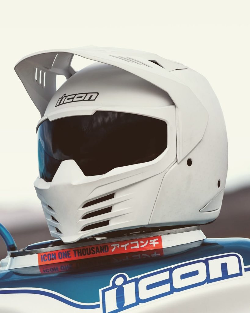 Casque Icon motosports Elsinore : Le modulable, jet et off-road au look ...