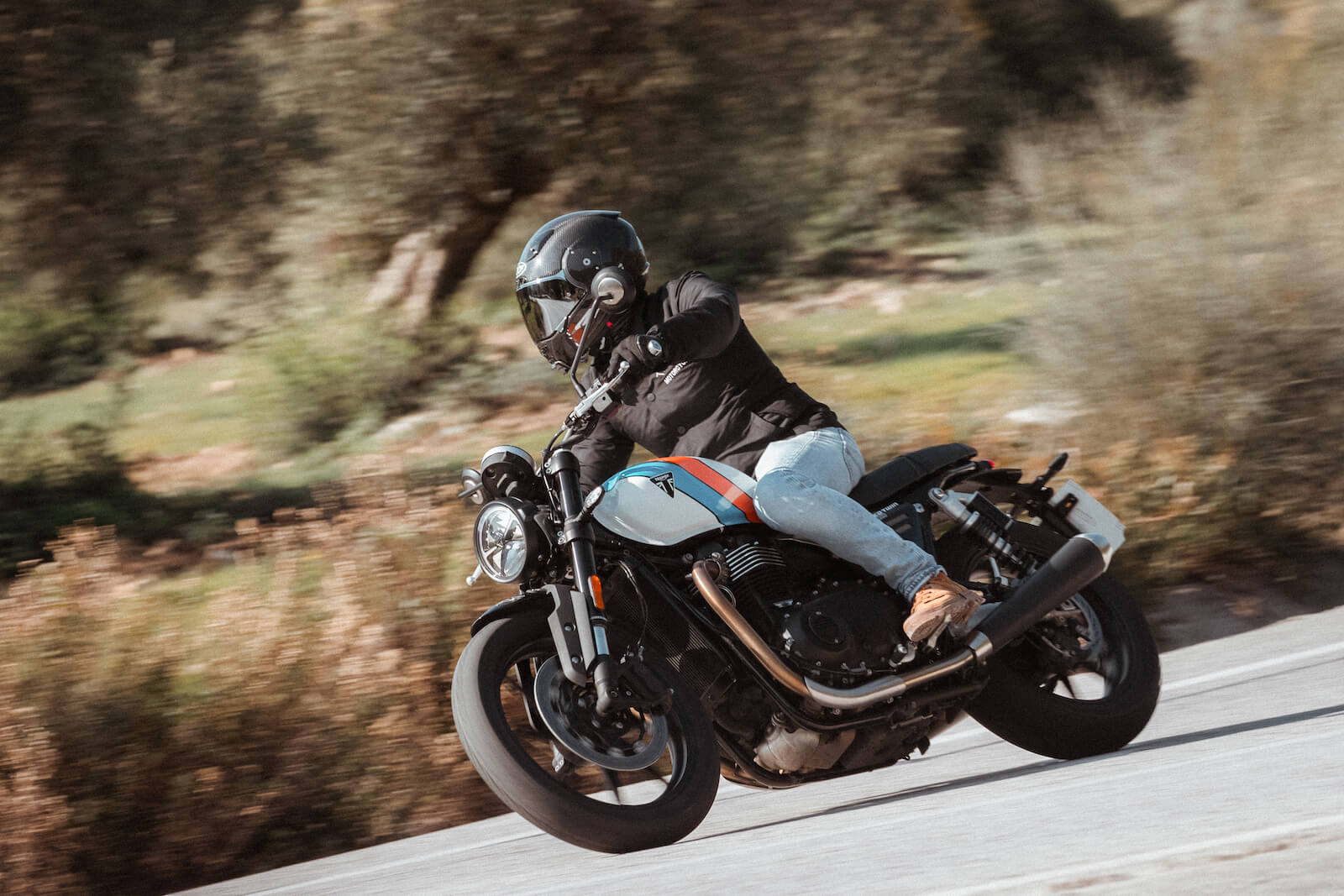 Triumph Speed Twin 900 2025 test essai avis 