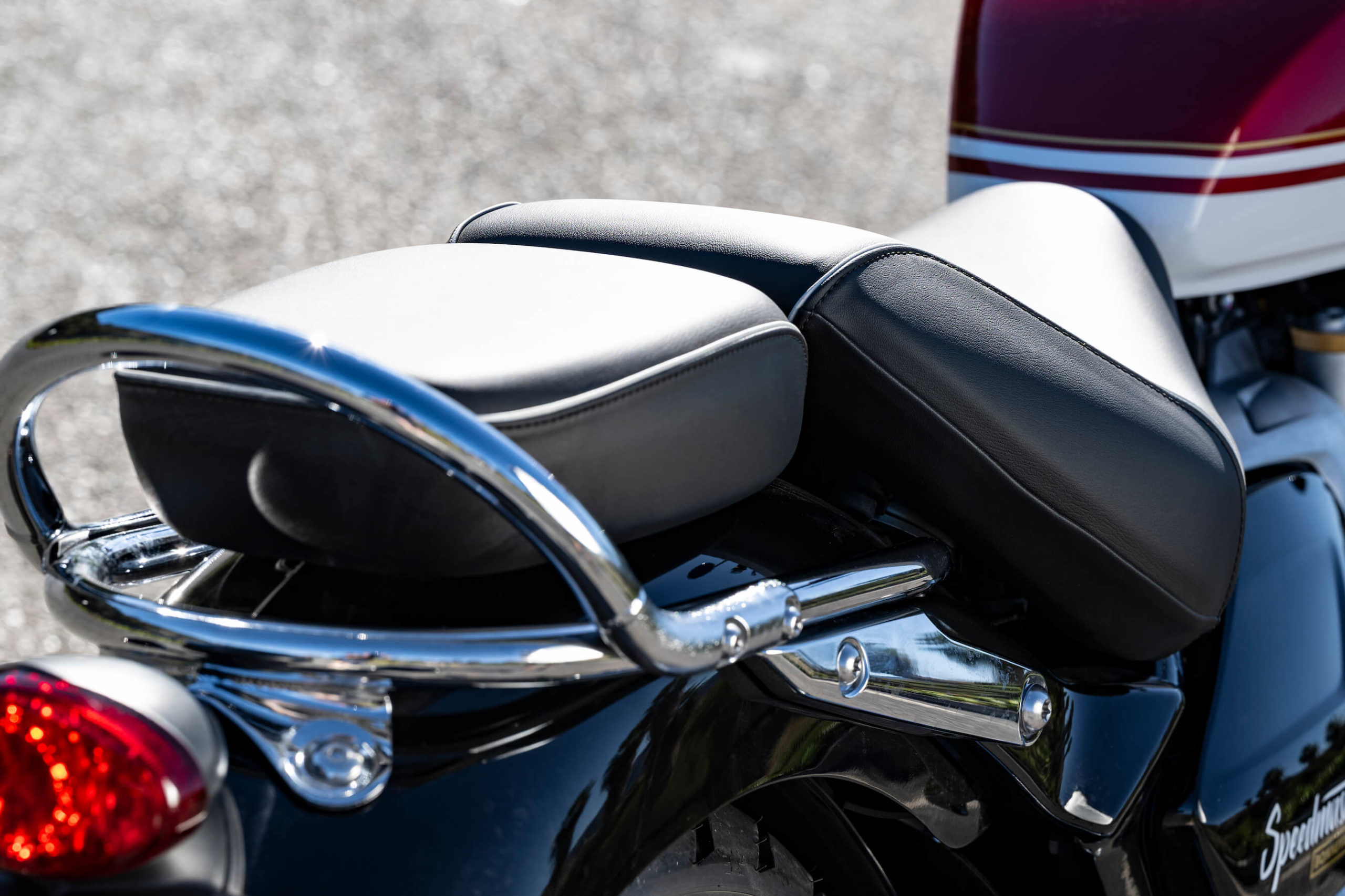 triumph modern classics 2026 speedmaster selle