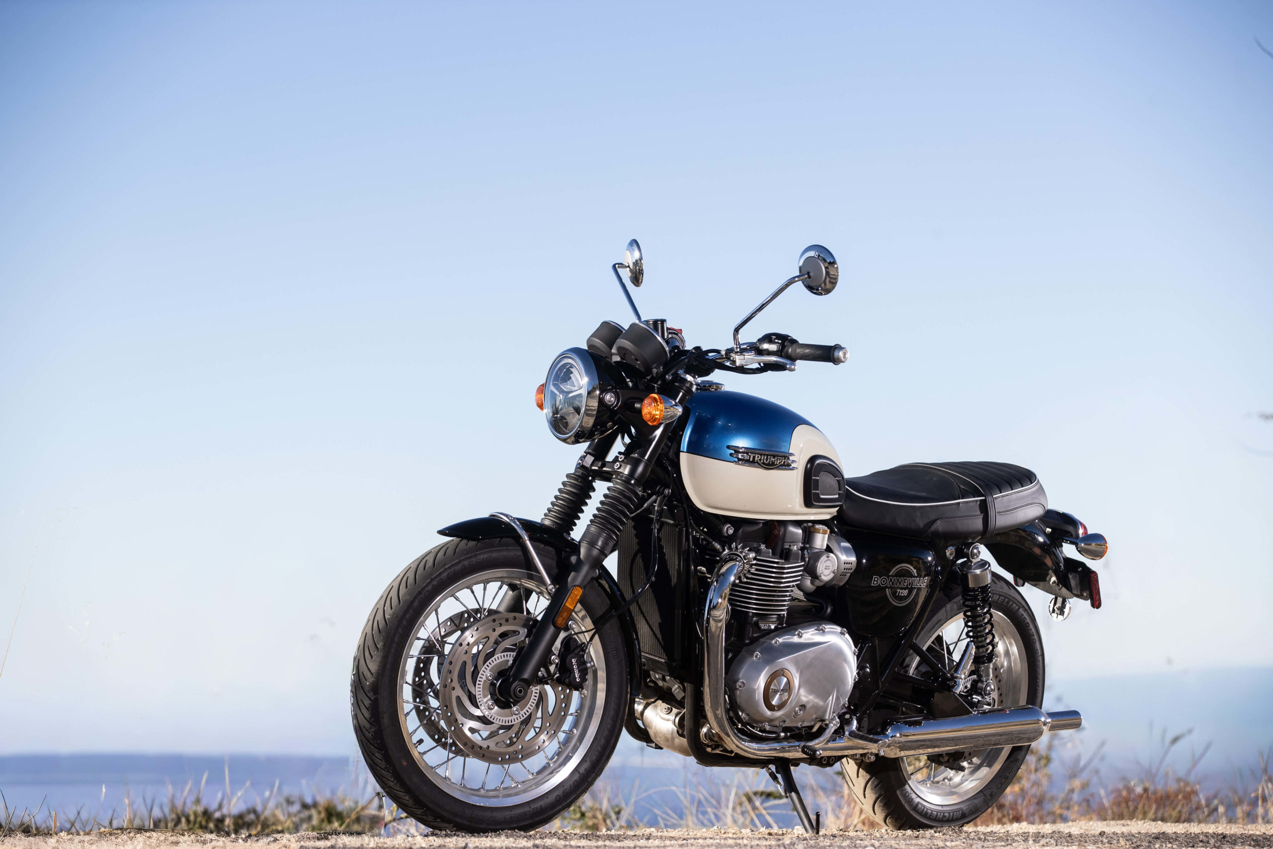 triumph modern classics 2026 T120 bonneville